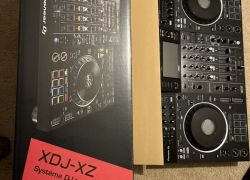 DJ (13a0)