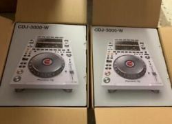 2 x Pioneer CDJ-3000-w Packed